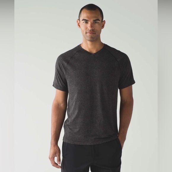 Lululemon In Mind Short Sleeve V-Neck Shirt in Heathered Black Textured M3EEQS - Picture 1 of 9